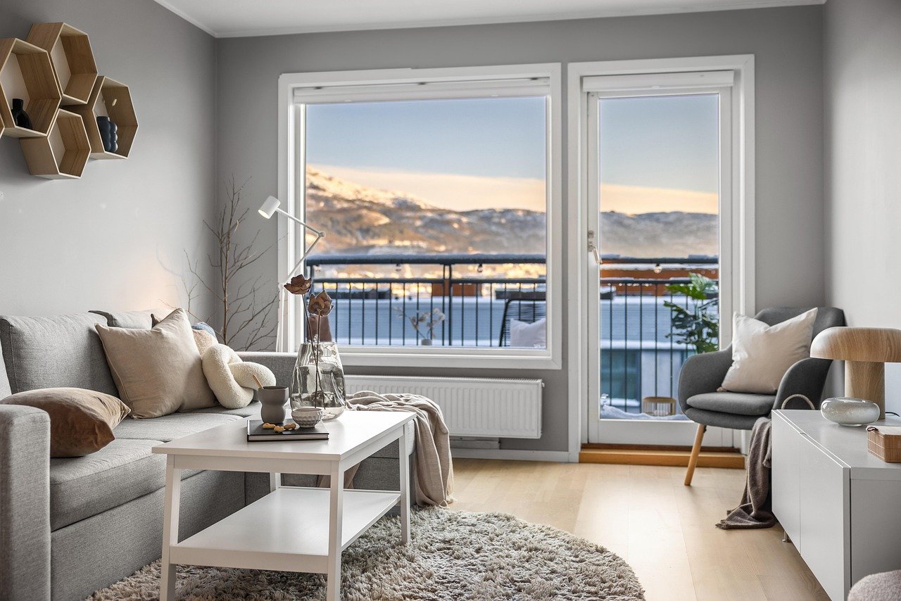 The Art of Custom-Made Furniture: Crafting Unique Pieces for Your Home